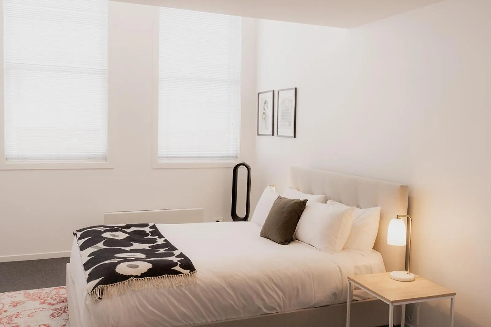 Spacious Modern Terrace In The Heart Of Hobart Cbd Apartmán