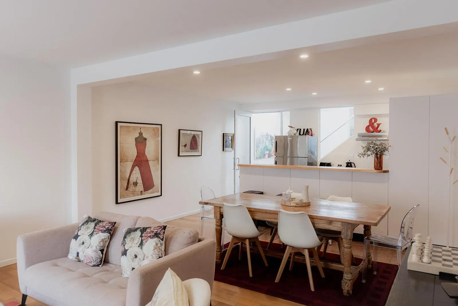 Spacious Modern Terrace In The Heart Of Hobart Cbd 0*,