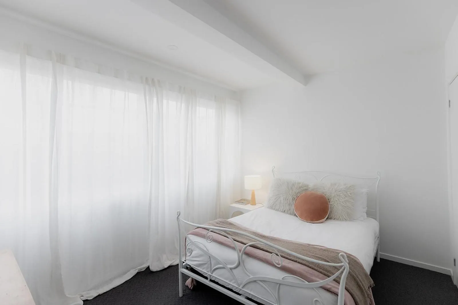 Spacious Modern Terrace In The Heart Of Hobart Cbd أستراليا