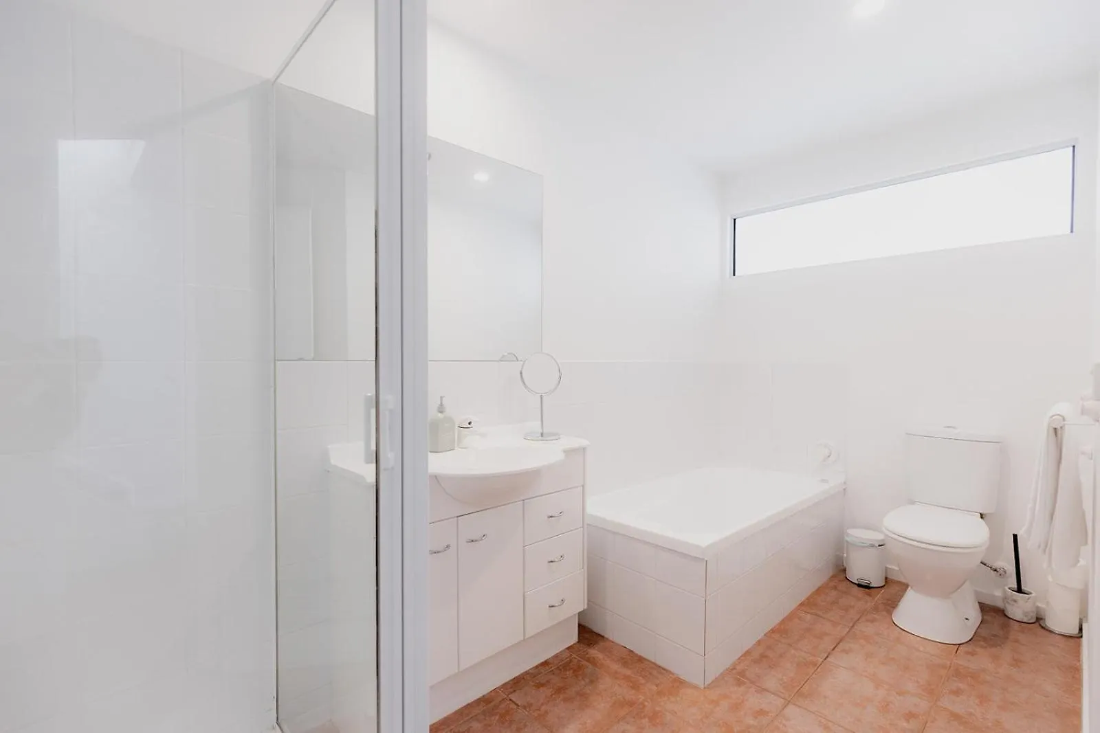 شقة Spacious Modern Terrace In The Heart Of Hobart Cbd أستراليا